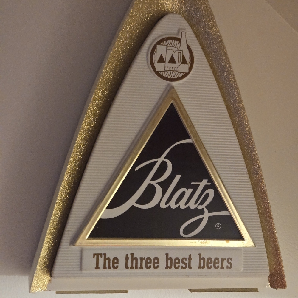 NWOT Vintage Blatz Beer "The 3 Best Beers" 7×10 Wall Plaque
